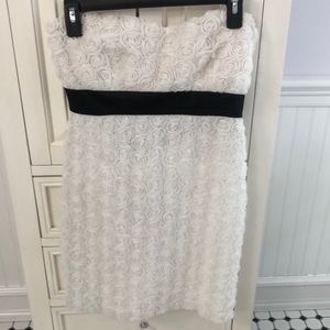 NWOT Forever 21 Strapless Mini Dress